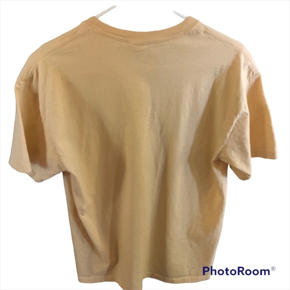 Belmont Stakes 2010 Tshirt. Yellow. Gildan Ultra Cotton. Size Medium - Picture 4 of 6